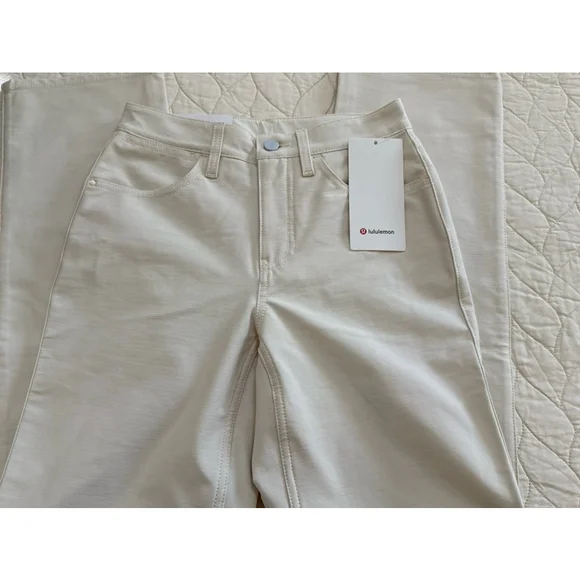 Women's Lululemon EasyFive Mid-Rise Relaxed Straight Pant 27 Beige - Picture 3 of 5